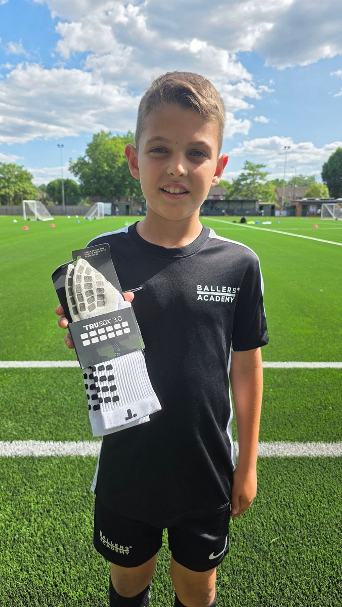 🔥 𝐏𝐑𝐈𝐙𝐄 𝐖𝐈𝐍𝐍𝐄𝐑𝐒 🔥

These three lucky #ballers who entered our regular members prize draw have each bagged themselves a pair of TruSox!

These aren’t just any football socks, TruSox are worn by top professionals across the world. With patented non-slip grip
