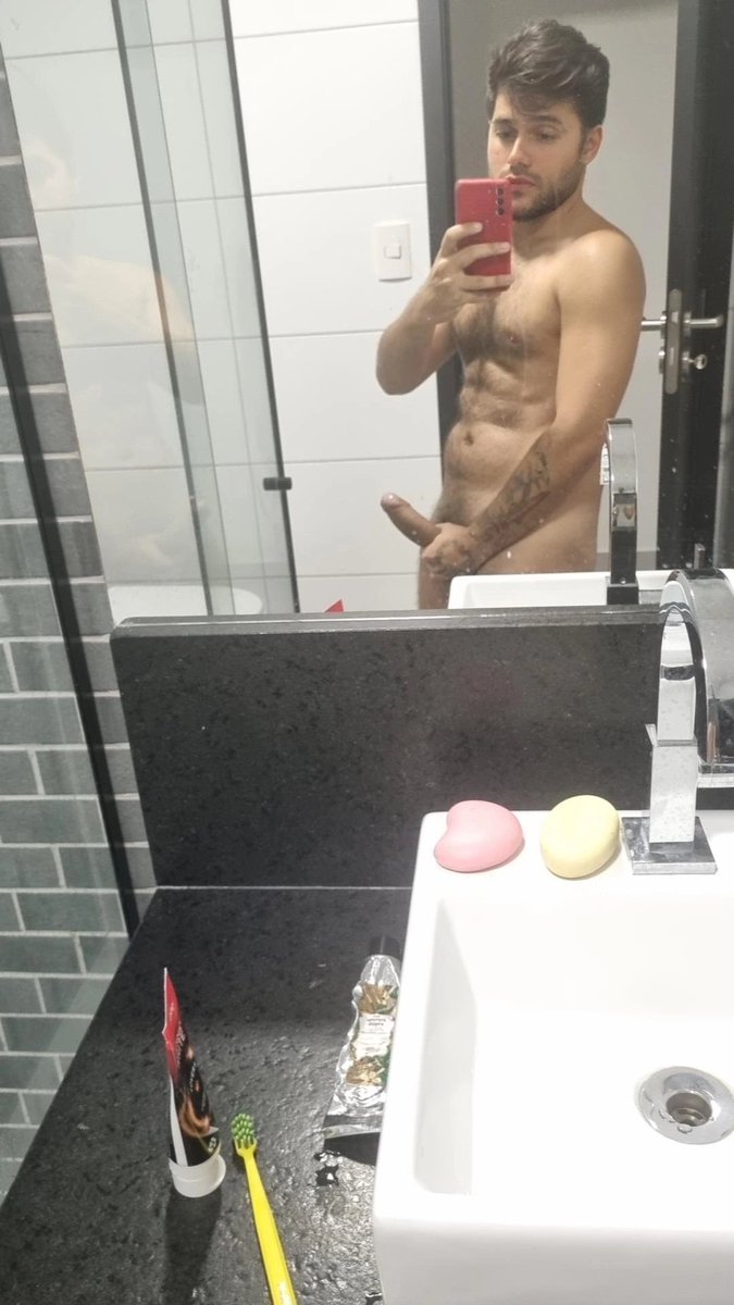 CarlosCaiqueHenrique tweet media