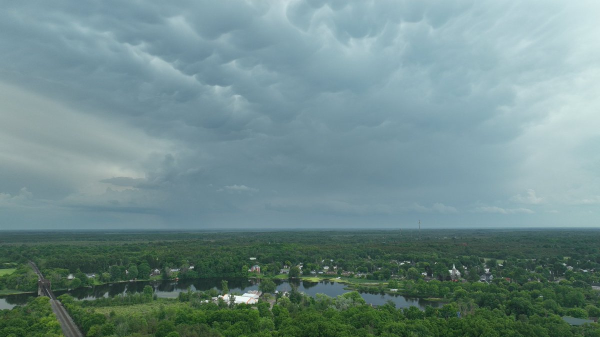 Mammatus clouds seen a few moments after the storm rolled through #Merrickville. Taken from the air.  #onstorm