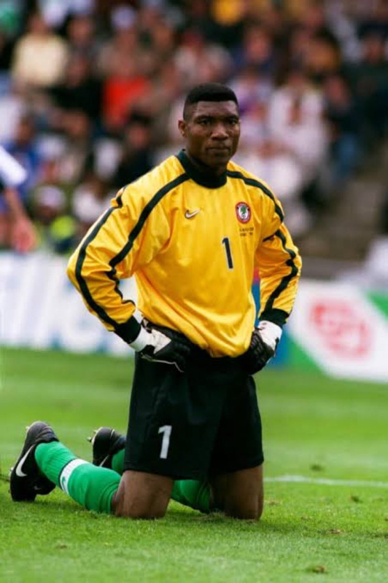 RIP Super Eagles legend Peter Rufai 🇳🇬

Sad day for football 💔🕊️