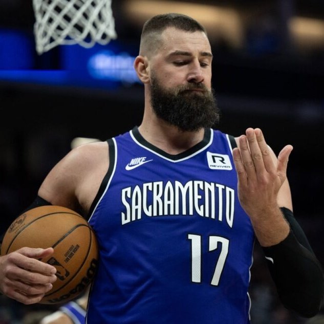 Scorakiasgr's tweet image. ☘️Καλές πιθανότητες για Βαλαντσιουνας στον Παναθηναϊκό🏀

🗣️ @TheShot71 / Strong Side (Scorakias TV, YouTube)

#paobc #panathinaikos #valanciunas 

𝝙𝝞𝝖𝝗𝝖𝝨𝝩𝝚 𝝚𝝙𝝮: scorakias.gr/2025/07/kales-…