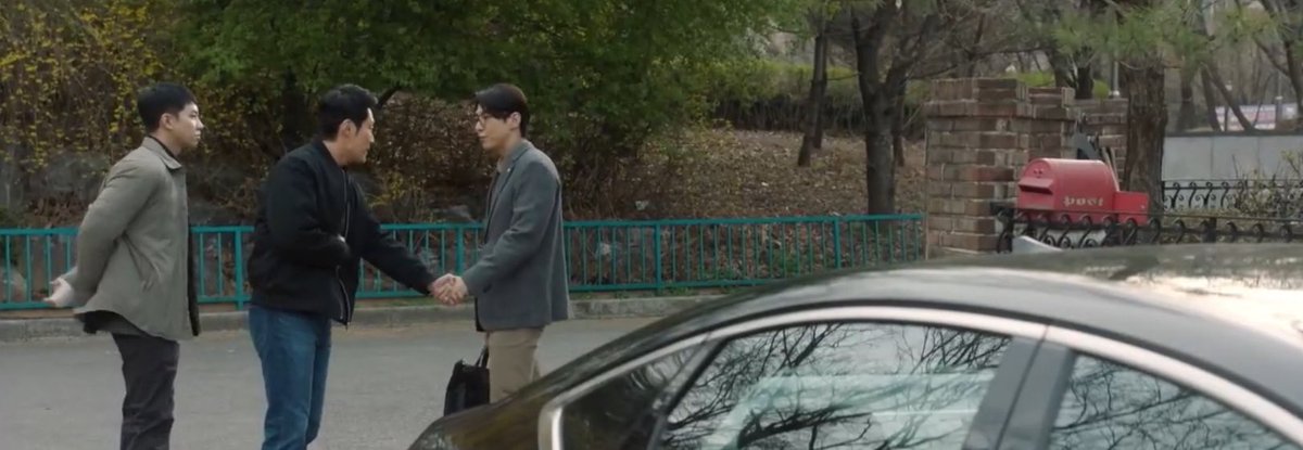 WooHyung_Chul's tweet photo. They should become novelists

So many questions they asked me https://t.co/y0rZa81OKQ