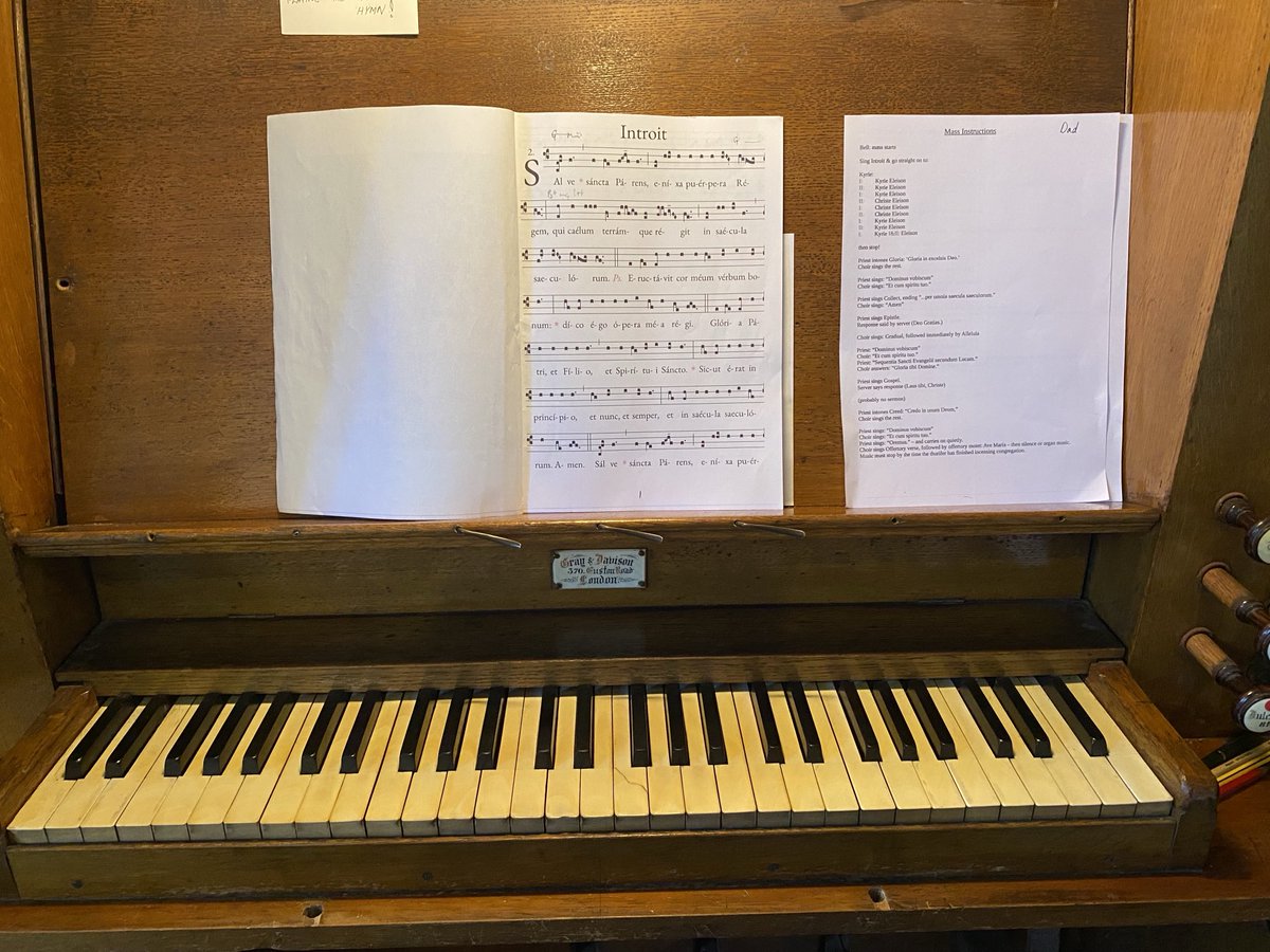 davidhconductor's tweet photo. A special occasion last night playing for a Tradentine Mass last night in an incredibly beautiful chapel in a private house in #Exton #Rutland. Lots of people and youngsters singing the chant led by my daughter. #special. https://t.co/ZhIIgSrnQK