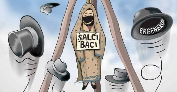 Cumhuriyet, kadını özgürleştirdi diyorsunuz ya..
Peki şapka takmadığı için idam edilen Şalcı Bacı için tek çift lafınız var mı?

Üstelik kadın olduğu belli olmasın diye önce üstüne çuval geçirildi, sonra asıldı

Şalcı Bacı, bu ülkenin unutturulmak istenen ilk başörtü şehidesidir