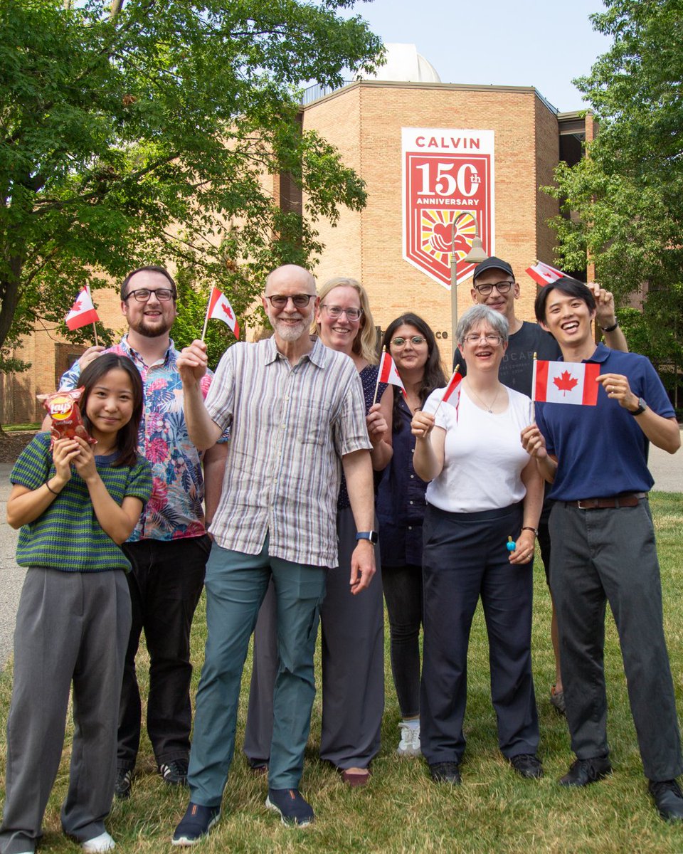Calvin_Uni's tweet image. On Wednesday, we came together on campus to celebrate both Canada Day and the Fourth of July. It was a joyful kickoff to the long weekend! ✨🎆