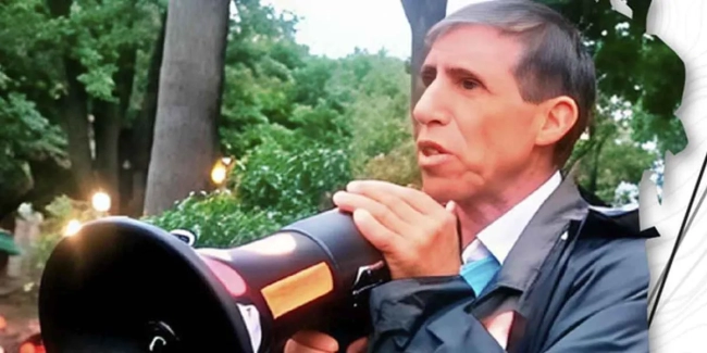 🚨💧 | El  defensor del agua, Renato Romero, fue liberado después de un cambio en la medida cautelar, sin embargo, el proceso penal en su contra sigue. 

Activistas acusan un acto de intimidación por el activismo ambiental en la región.