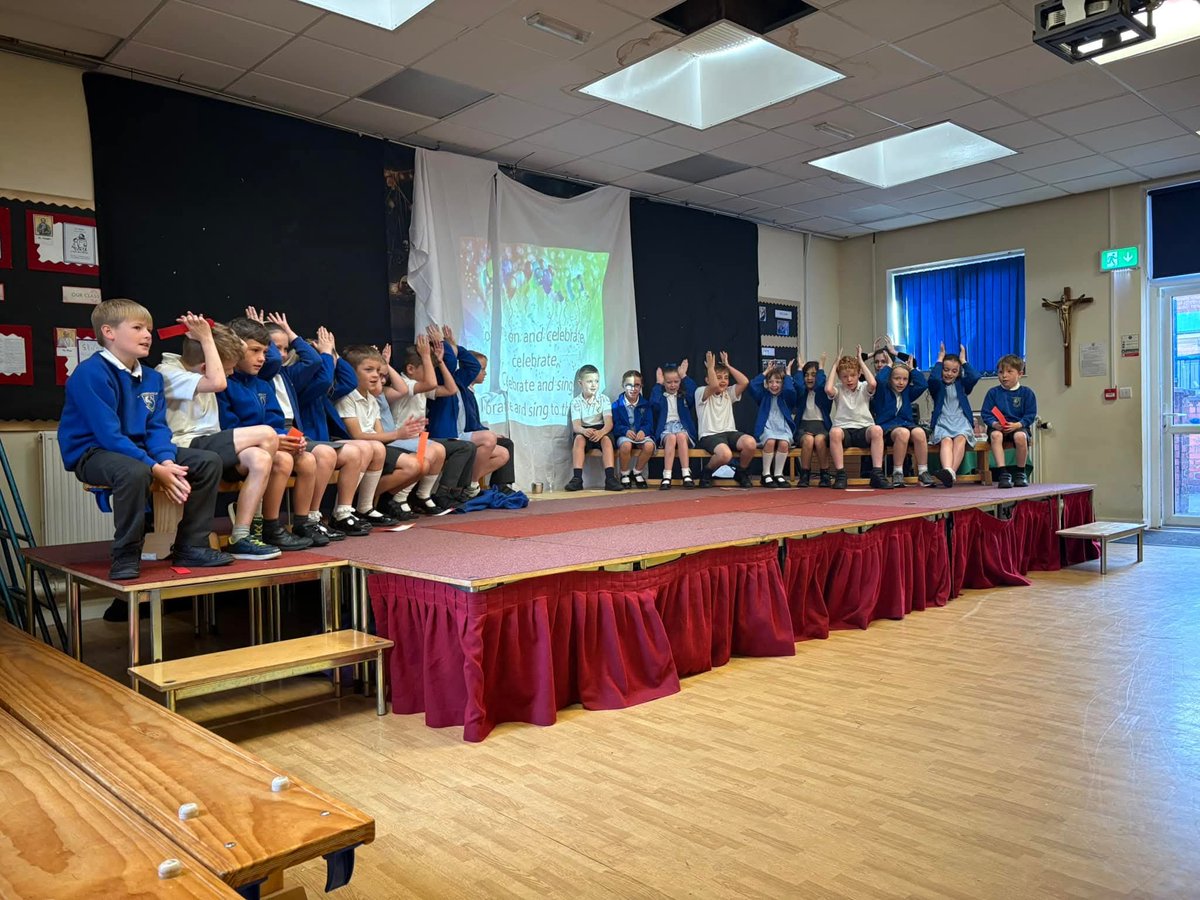 Year 3 were fantastic in their class assembly this morning. They spoke so clearly and confidently, we are very proud of them all!