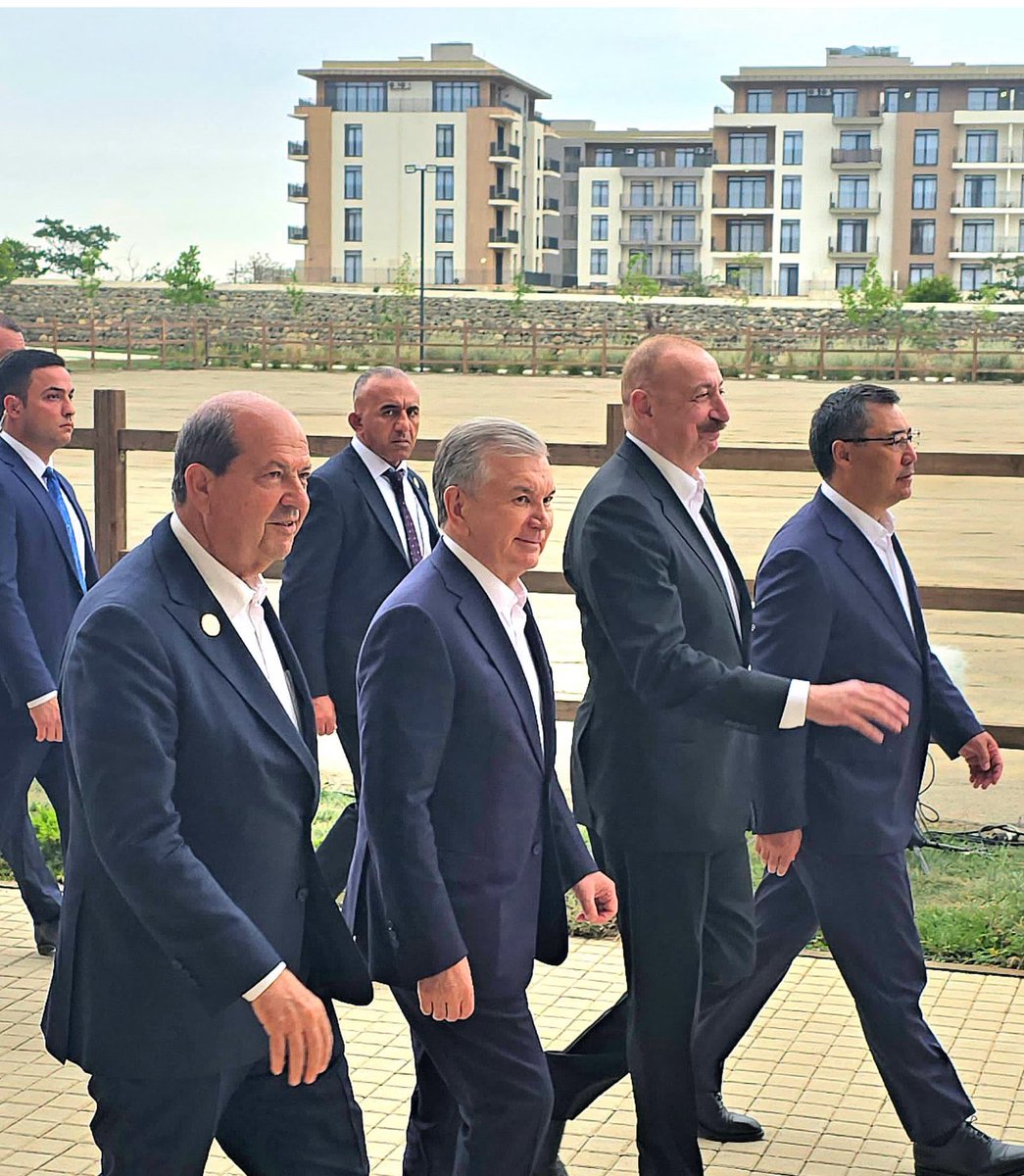 Azerbaycan’da Ekonomik İşbirliği Teşkilatı 17. Liderler buluşması öncesinde Karabağ Horses Victory Show gösterisinde KKTC bayrağını gururla izledik …