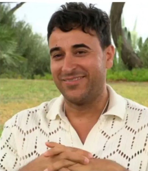 tittihz's tweet image. Tony sotto falso nome che torna a Temptation per farsi un’altra bella vacanza #TemptationIsland