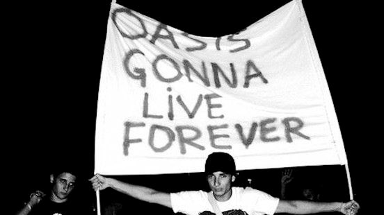 _kimberdiaz___'s tweet image. the great wait is over