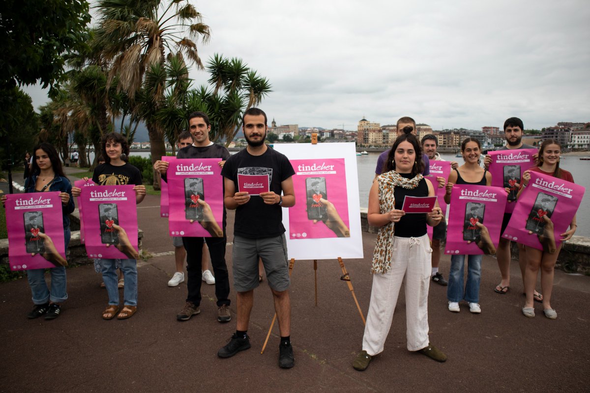 Gaur aukeztu dugu Hendaian TindEHEr proiektua

EHko gazteak euskaraz batuz, hizkuntza kontzientzia astindu eta euskaltzaletasuna sustatzea helburu duen egitasmoa.

Gazte talde, asanblada, gaztetxe... bateko kide bazara eta proposatu taldean eta eman izena!
ehe.eus/tindEHEr/