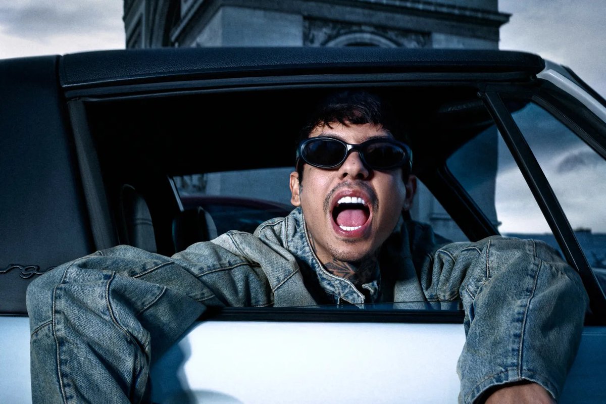 Natanael Cano, the corridos tumbados pioneer,  talks about tapping into reggaeton beats on his new album 'Porque La Demora.'

More: rollingstone.com/music/music-la…