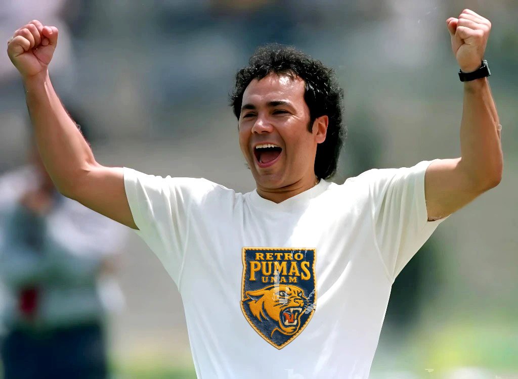Hugo Sánchez es sinónimo de orgullo auriazul. Como delantero de los Pumas, hizo vibrar a la afición con sus espectaculares anotaciones. Desde el banquillo, siguió disfrutando cada gol y cada triunfo, contagiando a nuevas generaciones el amor por estos colores.
