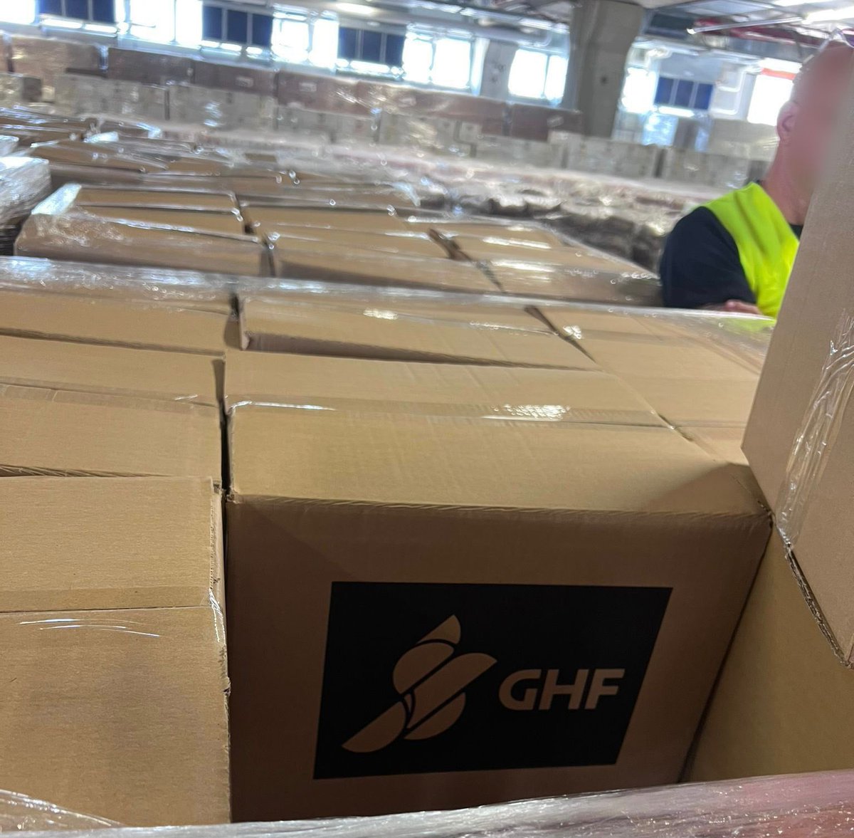 Israel Defense Forces (@idf) on Twitter photo 🚚For the First Time: Over 1 Million Weekly Food Packages Distributed in Gaza Under the American Initiative
In coordination with the IDF’s Southern Command, @COGATonline, and the American Company <a href="/GHFUpdates/">Gaza Humanitarian Foundation</a>, four aid distribution centers have been opened in southern Gaza: Tel 🚚For the First Time: Over 1 Million Weekly Food Packages Distributed in Gaza Under the American Initiative
In coordination with the IDF’s Southern Command, @COGATonline, and the American Company <a href="/GHFUpdates/">Gaza Humanitarian Foundation</a>, four aid distribution centers have been opened in southern Gaza: Tel