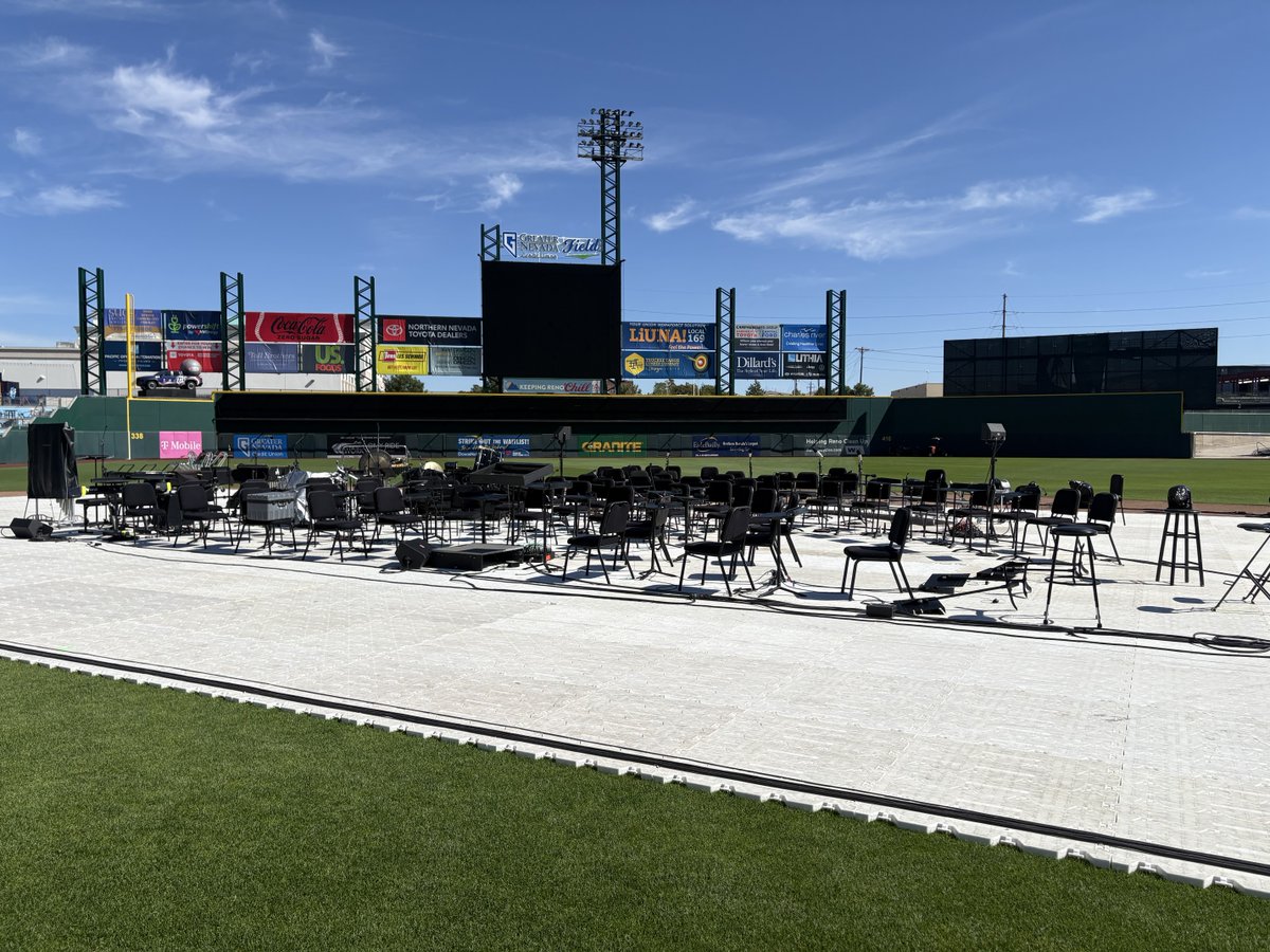 The stage is set for tonight's performance 👀 

There's still time to get tickets! Use the link below and come enjoy the show 🎵 ⬇️ 

milb.com/reno/events/po…