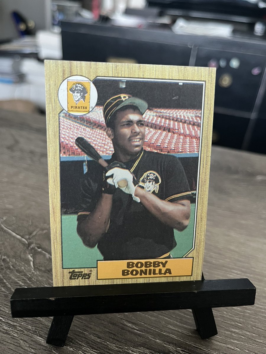 $1 each! 2 avail 

#dmntakeover