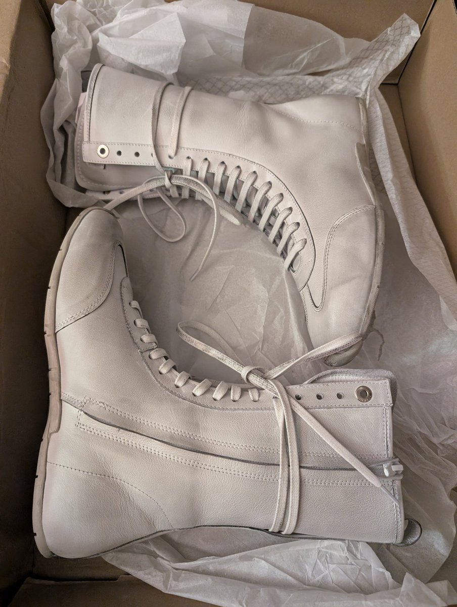 Marlena Myles 🇺🇦 - artist tweet media