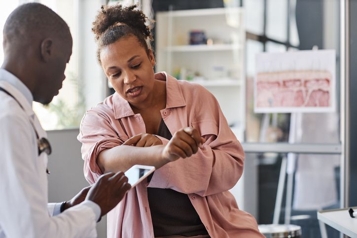 mydocwire's tweet image. ⚠️ New study links central obesity to higher psoriasis risk
📏 Waist circumference may be more telling than BMI
🧬 Highlights need for targeted screening &amp;amp; prevention
🔗 buff.ly/nPB2jku
#Psoriasis #Obesity #Inflammation #Dermatology #ChronicDisease