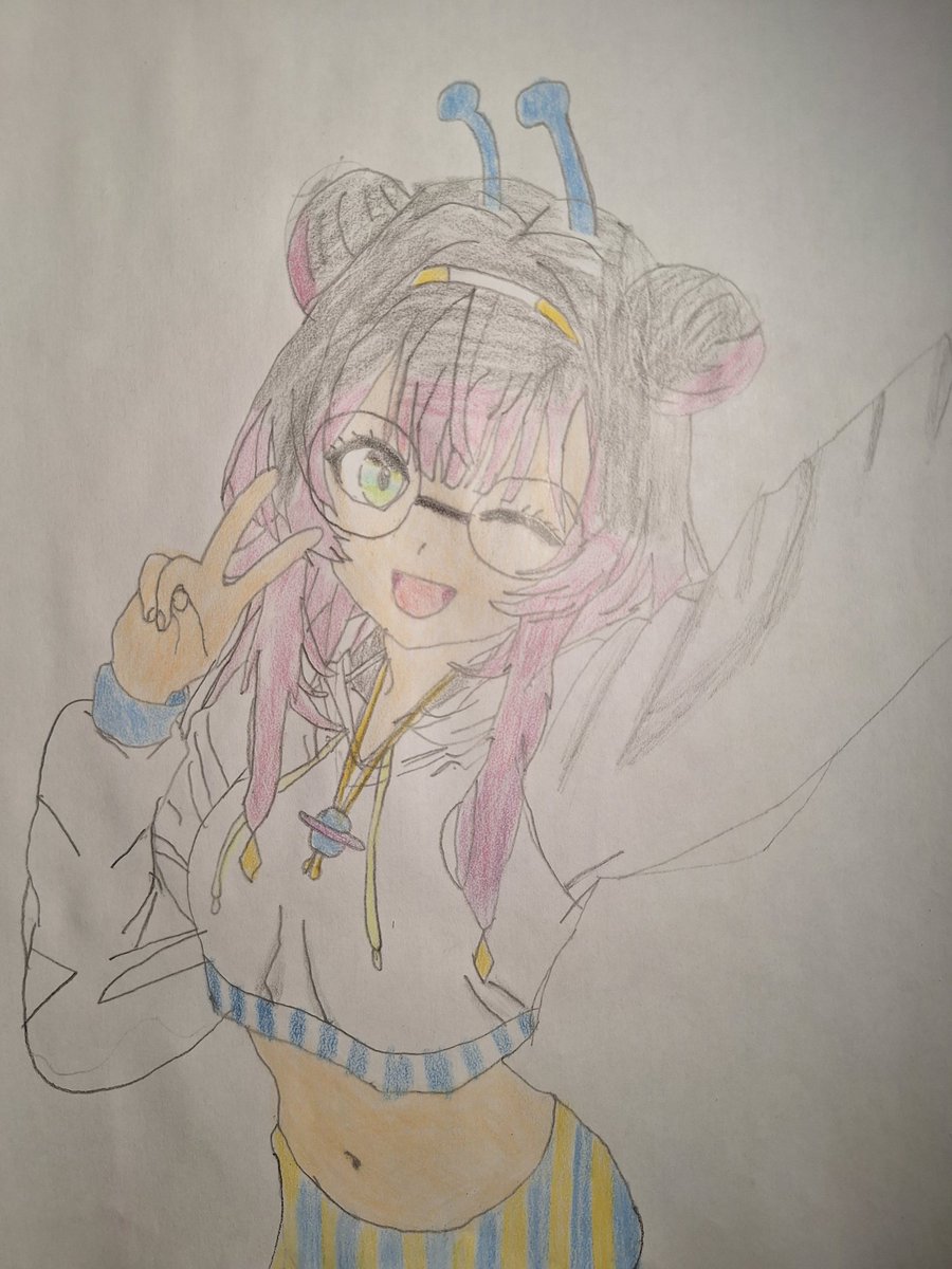 FCrown170's tweet image. Hola @KiwimiYT te hize este nuevo dibujo espero que te guste me costo mucho pero creo que el resultado valio la pena, queria añadirme a Angel y a mi como reaccionando pero mejor quise solo ponerte a ti 👌🖤💛