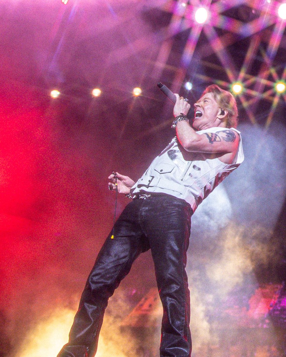 gunsnroses's tweet image. It was loud, Munich! You brought the energy to the first-ever concert at Allianz Arena.