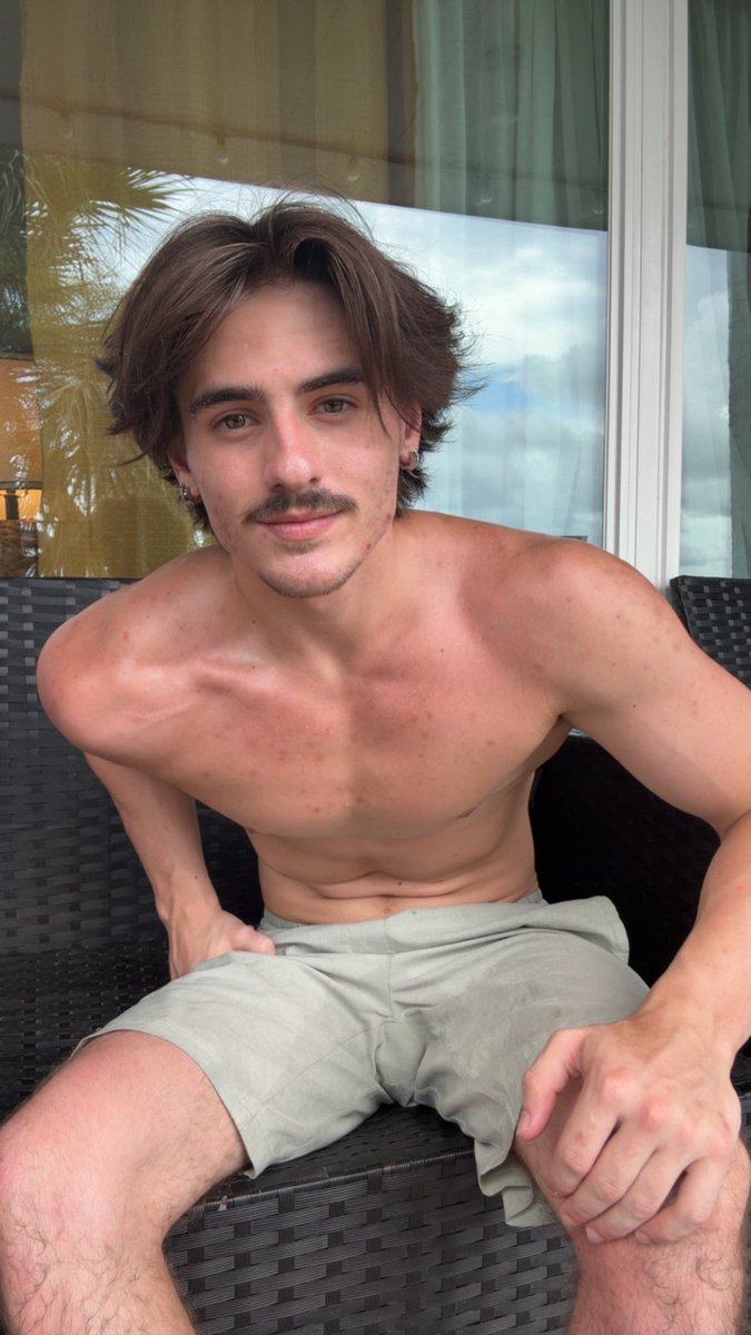 nononono tweet media