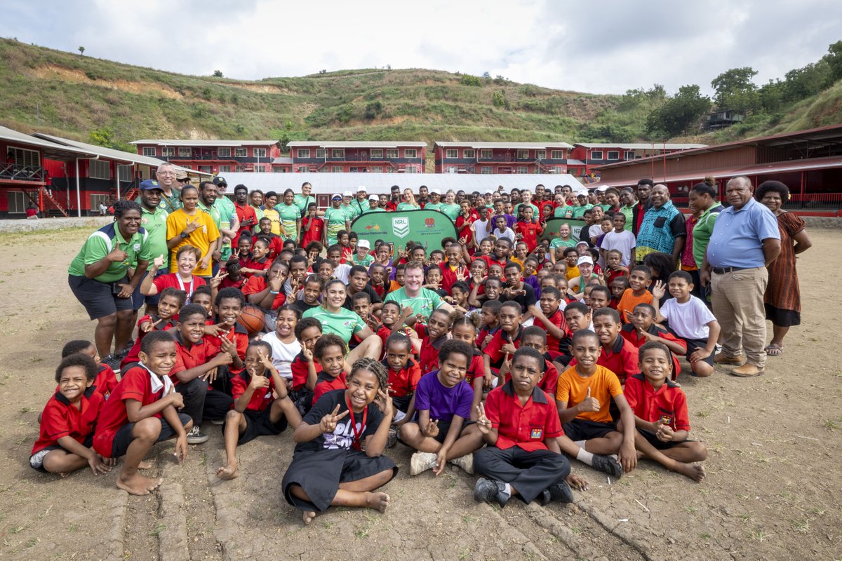 AusAirForce's tweet image. Players from the ADF Women’s Rugby League team concluded a five-day tour to Port Moresby, PNG to play the PNGRFL Women’s XIII. Six serving Papua New Guinea Defence Force personnel joined the ADF team in a symbol of deepened regional partnership and defence cooperation. 🤝🇵🇬🏉🇦🇺