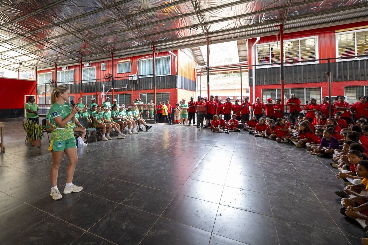 AusAirForce's tweet image. Players from the ADF Women’s Rugby League team concluded a five-day tour to Port Moresby, PNG to play the PNGRFL Women’s XIII. Six serving Papua New Guinea Defence Force personnel joined the ADF team in a symbol of deepened regional partnership and defence cooperation. 🤝🇵🇬🏉🇦🇺