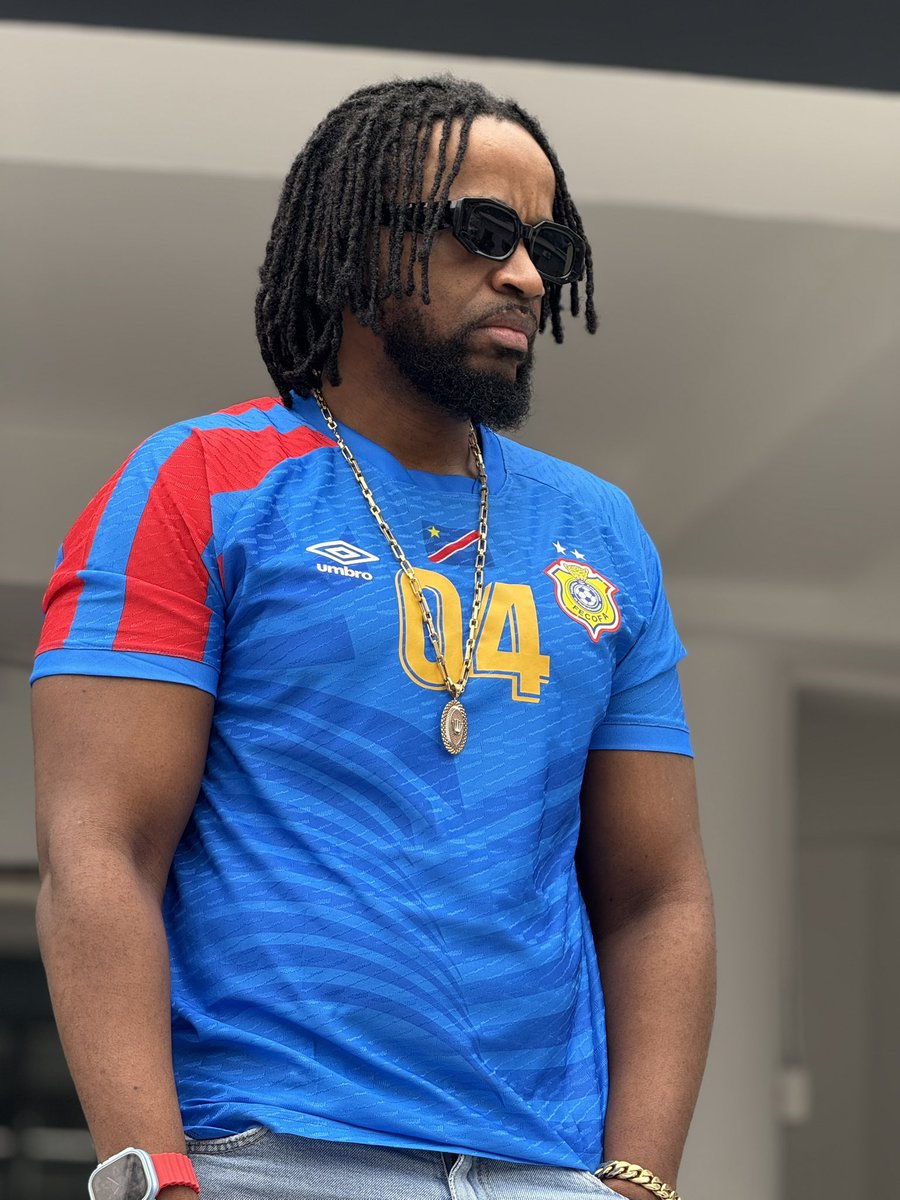 🚨 ANNONCE TRÈS IMPORTANTE ! 🚨

Des compatriotes de la diaspora m’ont dit « Quand un artiste transforme la douleur d’un peuple en chants de résistance et d’espoir, on ne reste pas spectateur. Tu as toujours été là pour le peuple, cette fois-ci, nous sommes avec toi. Ton album