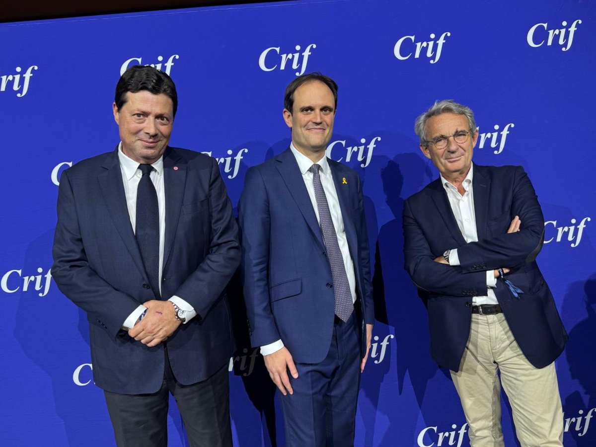 J-C Fromantin (@jcfromantin) on Twitter photo Ce soir, au dîner du <a href="/Le_CRIF/">CRIF</a> autour de <a href="/Yonathan_Arfi/">Yonathan Arfi</a>, en présence du Premier ministre, pour rappeler notre combat contre l'antisémitisme et toutes les formes de discrimination ...
<a href="/MarcWarnod/">Marc Warnod</a> Ce soir, au dîner du <a href="/Le_CRIF/">CRIF</a> autour de <a href="/Yonathan_Arfi/">Yonathan Arfi</a>, en présence du Premier ministre, pour rappeler notre combat contre l'antisémitisme et toutes les formes de discrimination ...
<a href="/MarcWarnod/">Marc Warnod</a>