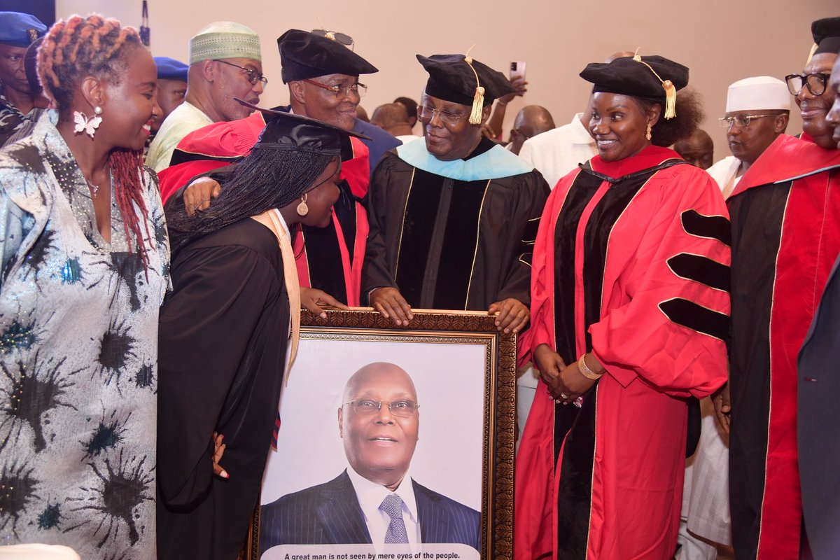 PaceSetters12's tweet photo. Honoring Excellence at the Class of 2025 Graduation 🎓✨

We had the distinct privilege of welcoming all our keynote and guest speakers — including the former Vice President of Nigeria, Alhaji Atiku Abubakar  — whose presence added grace and inspiration to our event. https://t.co/1wp7NsvOHA