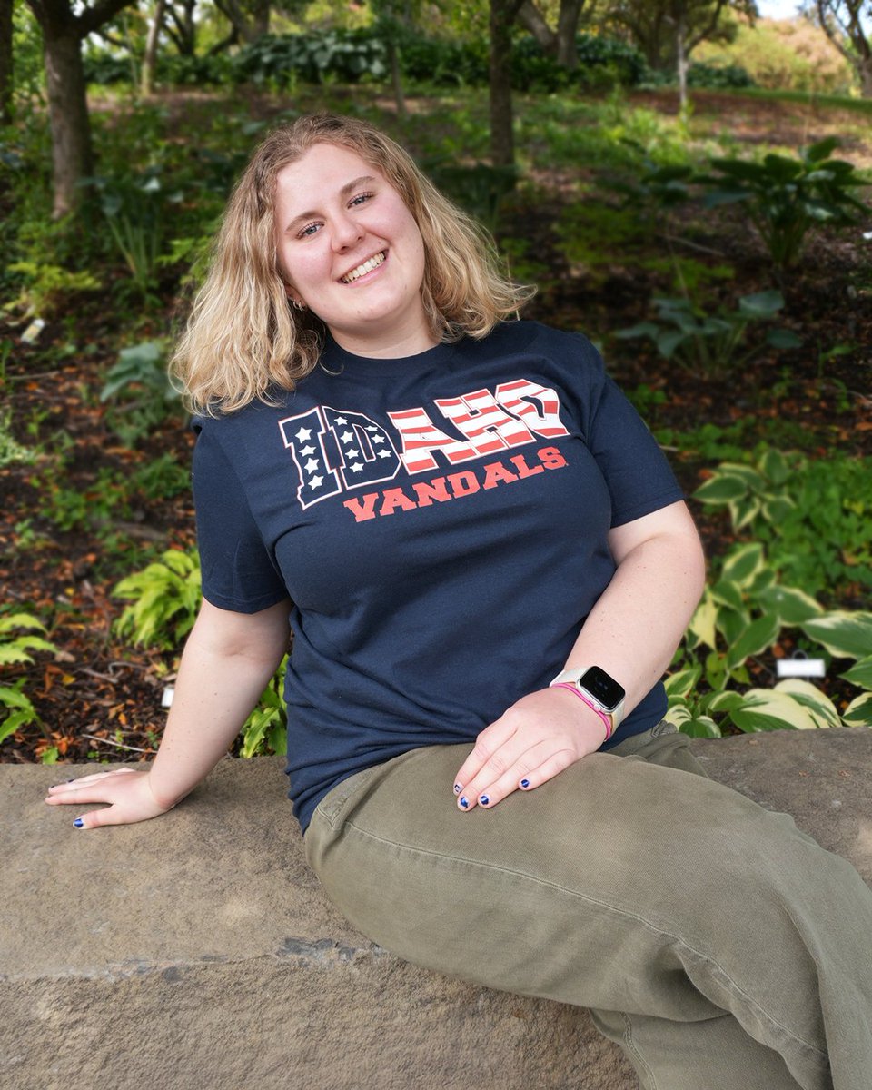 Fireworks hit harder in Vandal gear 🎆

Grab your 4th of July tee while you still can! Find our entire USA collection in-store or online at Vandalstore.com!