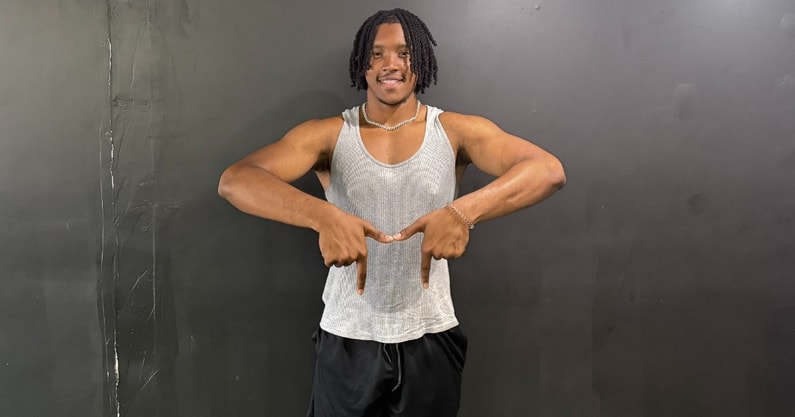 Michigan EDGE commit McHale Blade tore his ACL as a sophomore but did not find out until right before his junior year. 

One year later, he's preparing for his return to the field.

"Whatever life throws at me, I’m ready to just attack it.

More here: on3.com/teams/michigan…