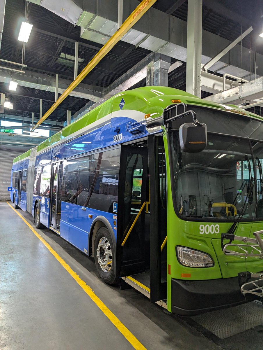 sarah (@say_rahh__) on Twitter photo I’m like the town crier on a full <a href="/GRTCPulse/">GRTC Pulse</a> telling everyone the articulated buses are coming next week on July 8 ‼️ I’m like the town crier on a full <a href="/GRTCPulse/">GRTC Pulse</a> telling everyone the articulated buses are coming next week on July 8 ‼️