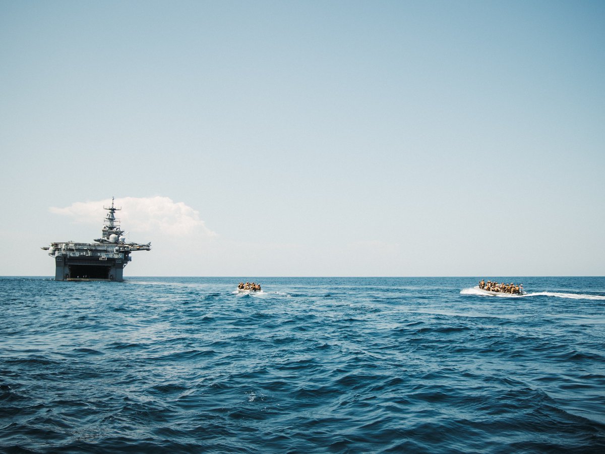 22nd_MEU's tweet image. Maritime Interdiction
@USMC #MSPF, #22ndMEUSOC, conduct maritime interception operations during #C2X. C2X refines tactics, techniques, and procedures to execute warfighting functions that enhance operational readiness and lethality as a unified team.
📸 Sgt. Tanner Bernat