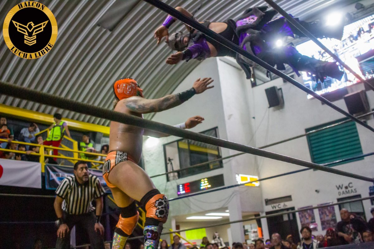 Hoy!!! Arena Xalapa "Revancha en super libre" 🩸⛓️🍾
Promociones Deluxe y Lucha Libre Radioactiva siempre con luchas de calidad... 🔥😈👊🏻☢️
"La Orden 666" vs "Los intelectos"