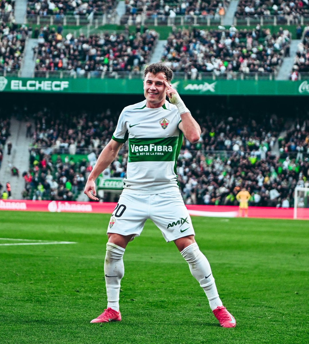 Libre y con 23 años, Germán Valera era un fichaje obligado para el #ElcheCF.

Un comodín para ambas bandas de extremo o carrilero que llega adaptado y garantiza esfuerzo y compromiso. Lo espero de revulsivo.

Qué gran movimiento para él y el club fue su llegada en invierno.