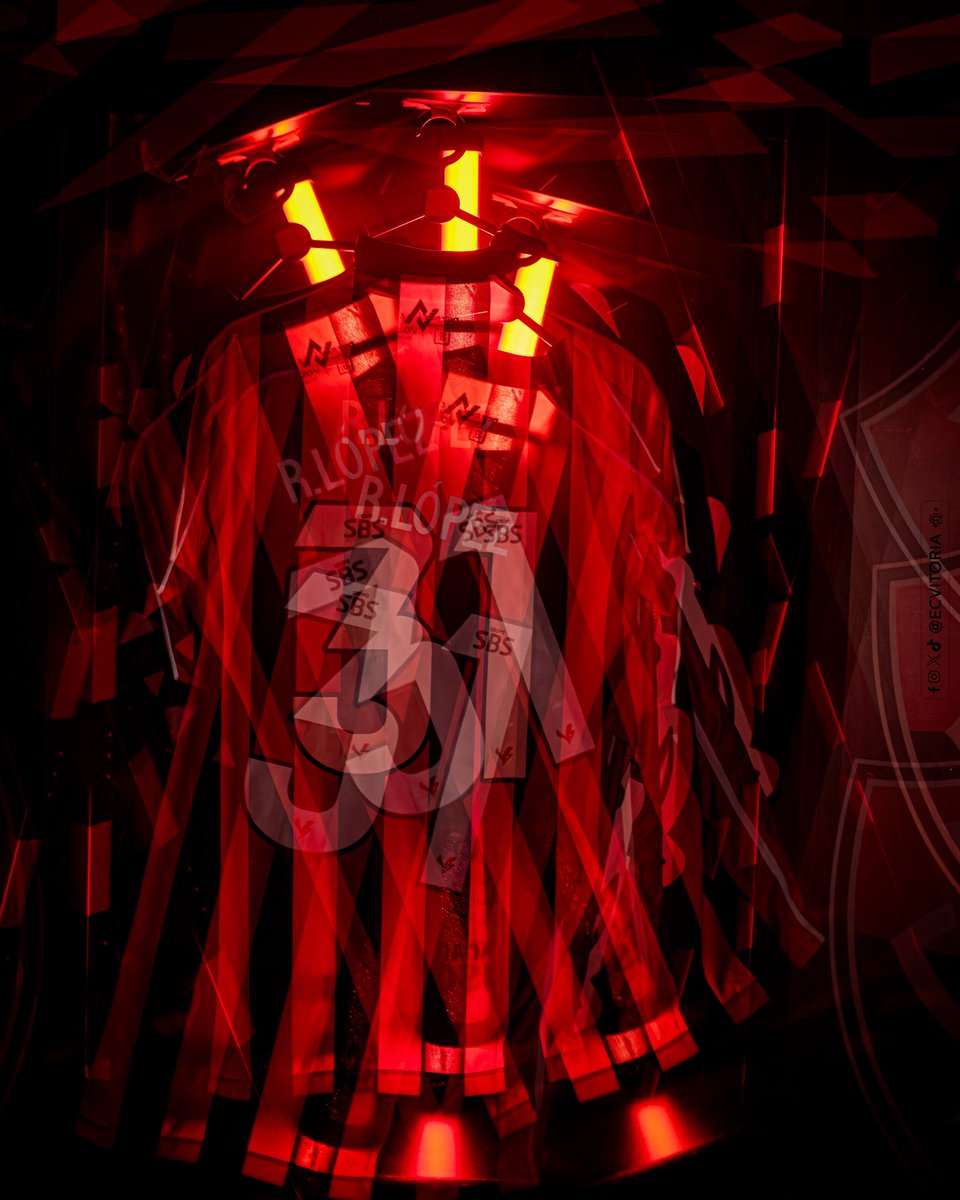 Com vocês, Renzo López. El Patrón chegou. 🔴⚫🦁

📸: Victor Ferreira| EC Vitória 

#PegaLeão #PorNossaHistória #JogaremosJuntos