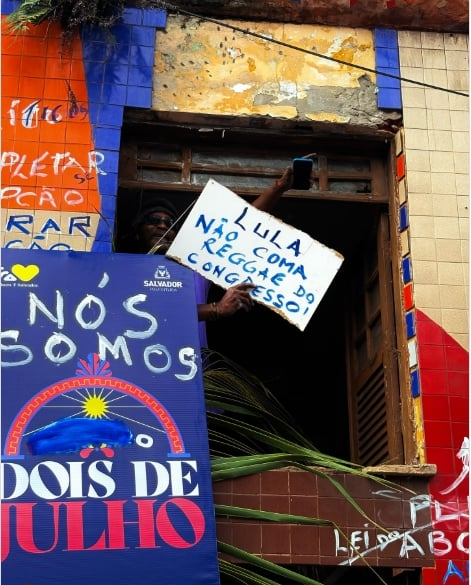 fsmcruz's tweet photo. Recado mais baiano IMPOSSÍVEL. 

(Quem souber o autor da foto, favor informar nos comentários) https://t.co/OWZX4oUGw8
