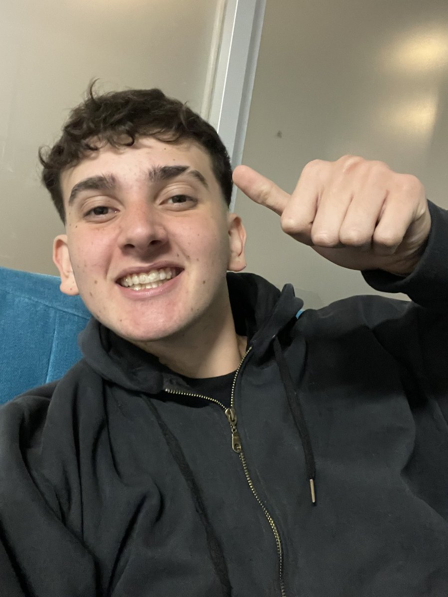 Agusneta tweet media