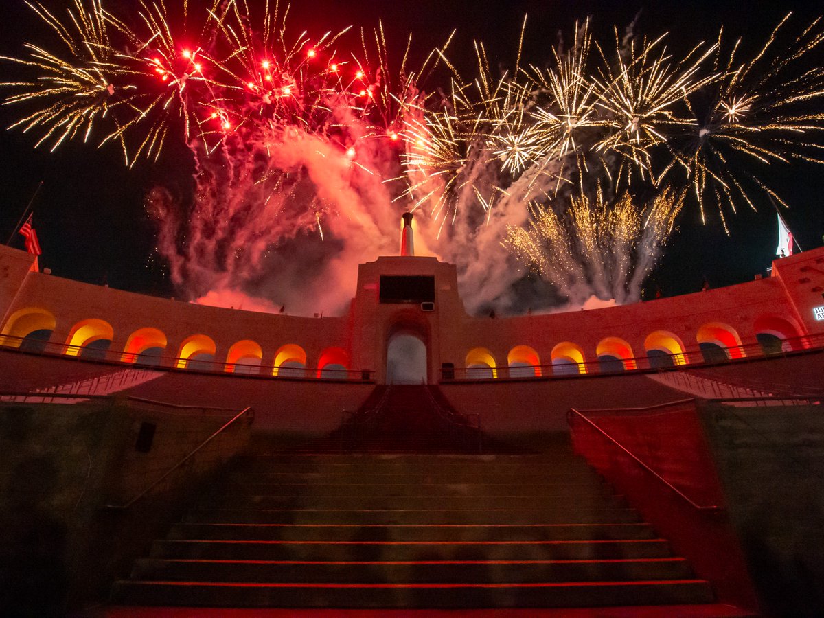 Wishing our Trojan family a safe and fun holiday weekend. 🎇 🎆