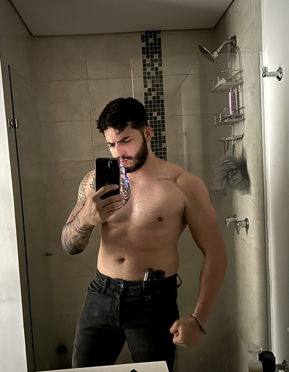 Mood enjoying 🥳🎉☄️🔥!!
#modelo #model #OnlyFans