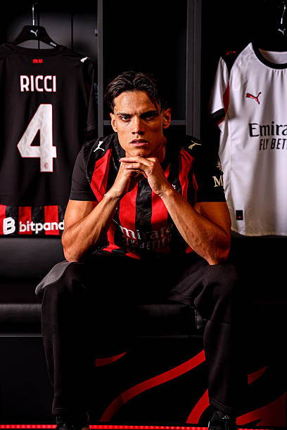 MilanPosts's tweet photo. 🔴⚫️ https://t.co/aPr88EKXy5