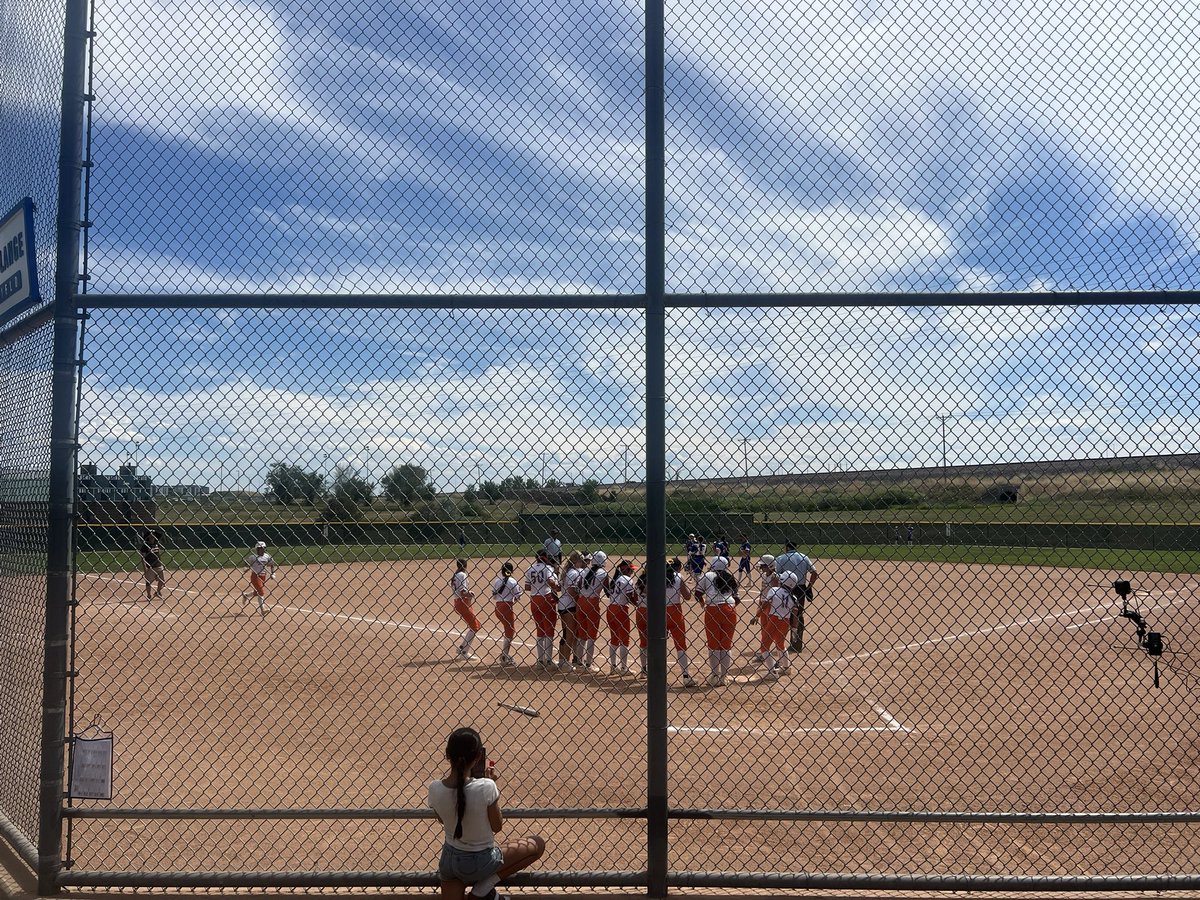 cartermic4's tweet image. 3-run HR for @CalCruisers_SB Sievers/Carreon Premier 2010’s Cali Siguenza #13
@PrepSoftball @KaylaLombardo11