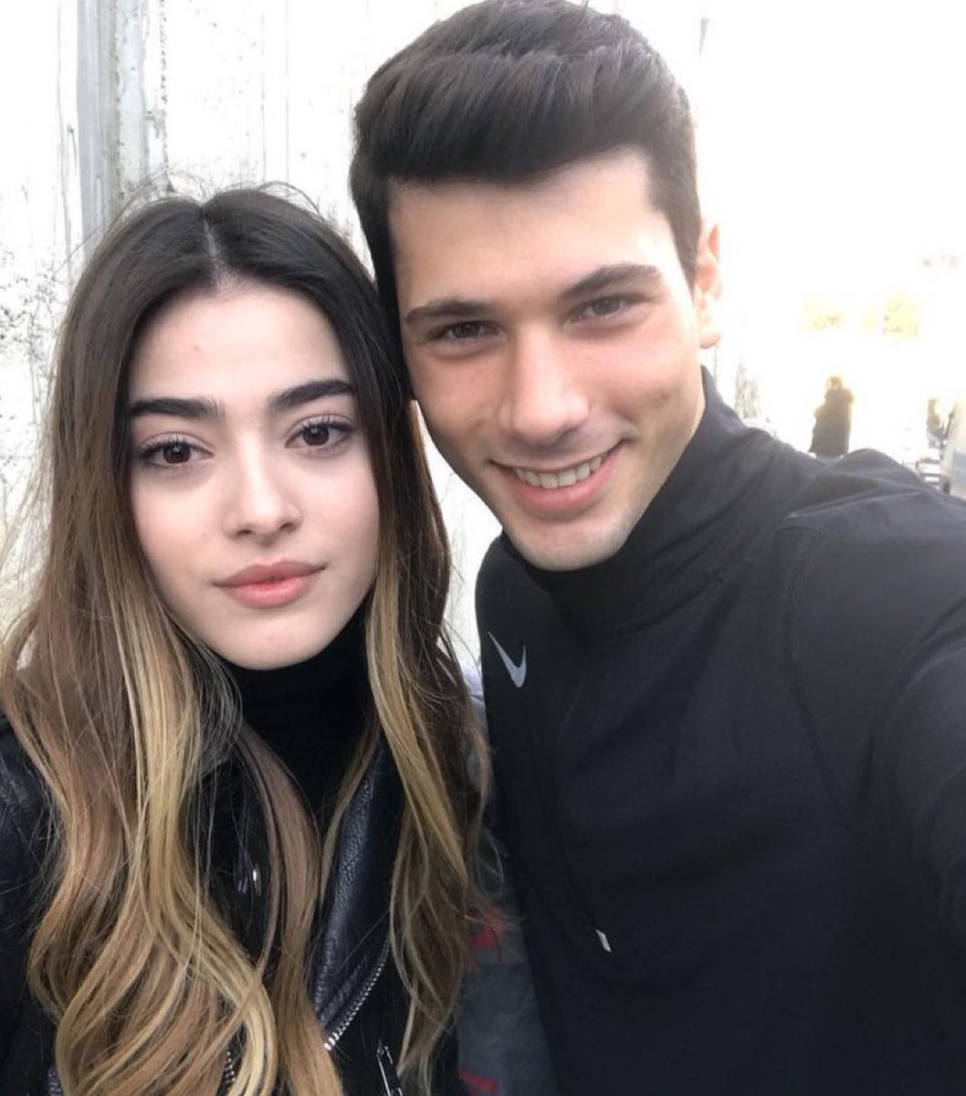 gitmeruyam's tweet photo. in another life …
#simaybarlas #denizcan https://t.co/6Q0W0mLF0v