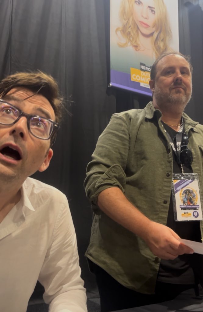 hceadlock's tweet photo. still can't believe that david looked at me like this. david fucking tennant. https://t.co/DP9ecmM9BF