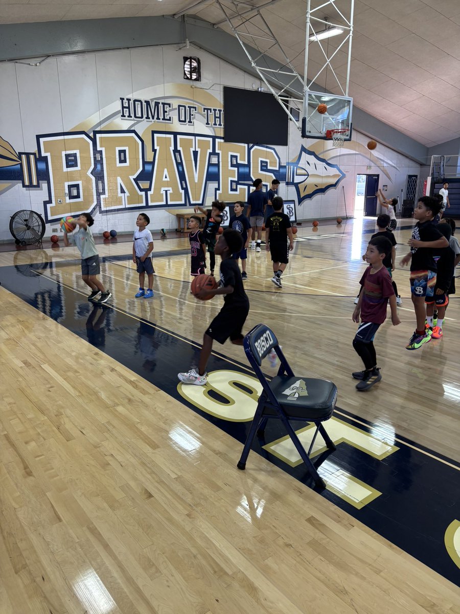 BoscoBasketball's tweet image. Another great youth camp in the books. Thank you to all the players and families for participating.