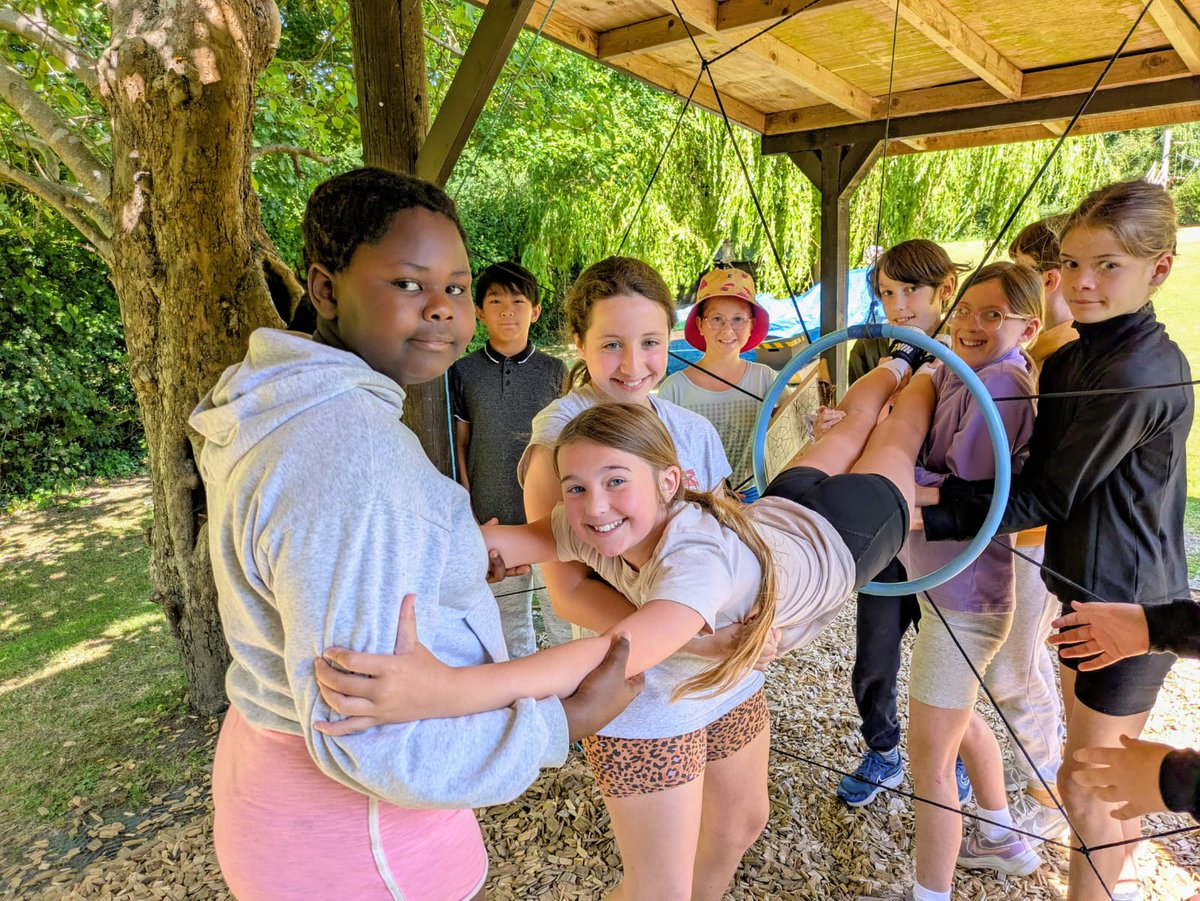 Completing spiderweb challenge with excellent communication