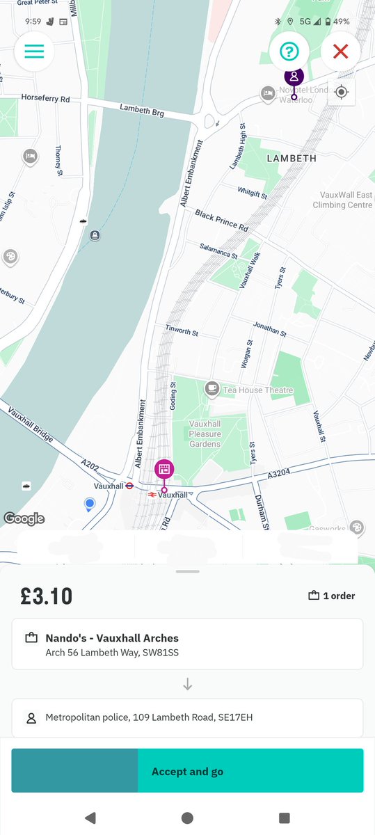 Shaf Hussain (@shafhussain810) on Twitter photo Quite ironic that the <a href="/metpoliceuk/">Metropolitan Police</a> that raids rider locations & effectively preying on us are the same ones ordering Deliveroo - Funding the machine exploiting workers.
While the government continues to turn a blind eye, blaming everyone else instead of holding accountability. Quite ironic that the <a href="/metpoliceuk/">Metropolitan Police</a> that raids rider locations & effectively preying on us are the same ones ordering Deliveroo - Funding the machine exploiting workers.
While the government continues to turn a blind eye, blaming everyone else instead of holding accountability.