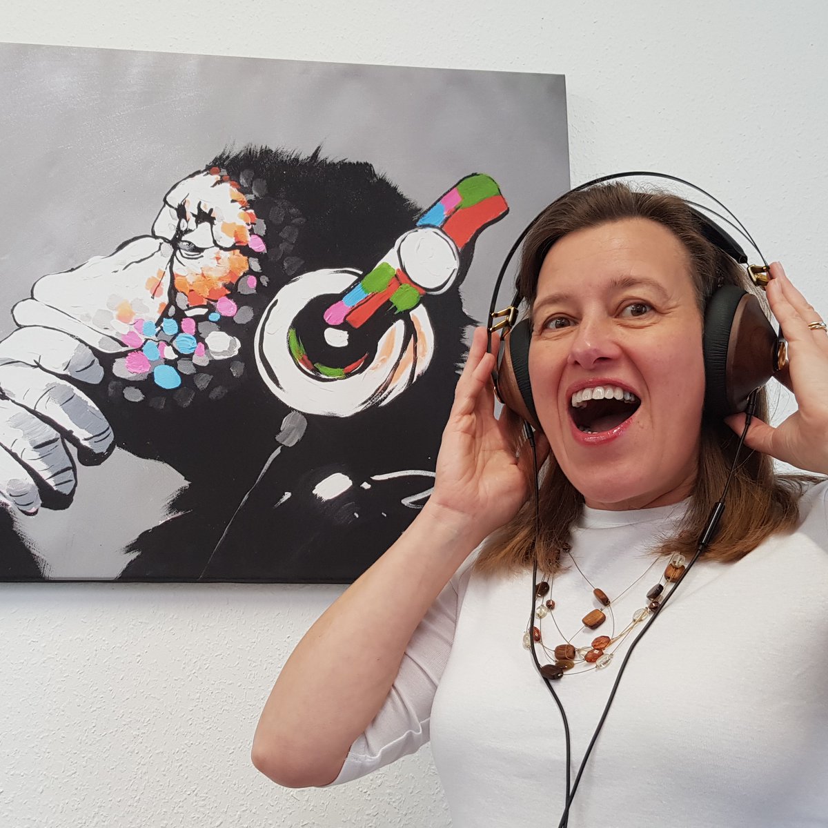 OriginalShrews's tweet image. 🤩 Next up for Indie Week is Listen Audio, a dream 30 years in the making.
Founder Steve has lifelong passion for hi-fi - from teenage enthusiasm to years in the industry, and finally opening his own specialist shop in #Shrewsbury in 2020.
📍 9 Dogpole
originalshrewsbury.co.uk/business-direc…