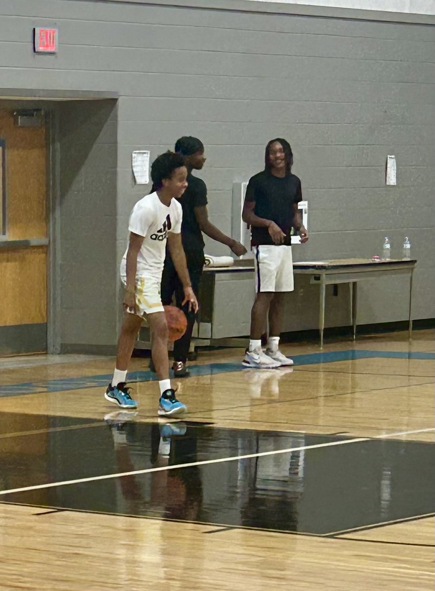 Ondra Waddy tweet media
